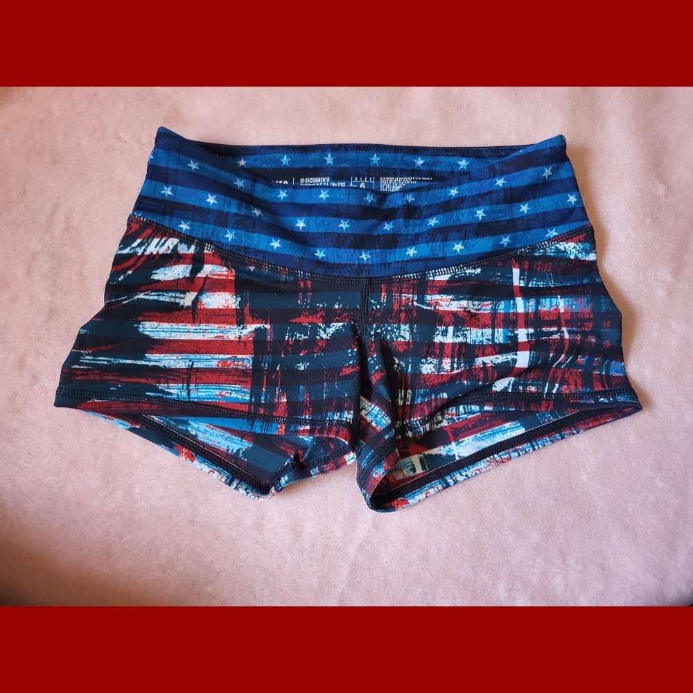 IAB Patriot booty shorts size S